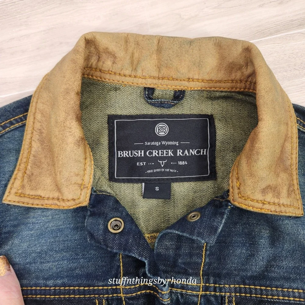 Brush Creek Ranch Distressed Denim Jacket Youth SM Western‎ Coat Leather Collar